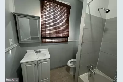 724 State Street #APT B, Camden, NJ 08102 - Photo 5