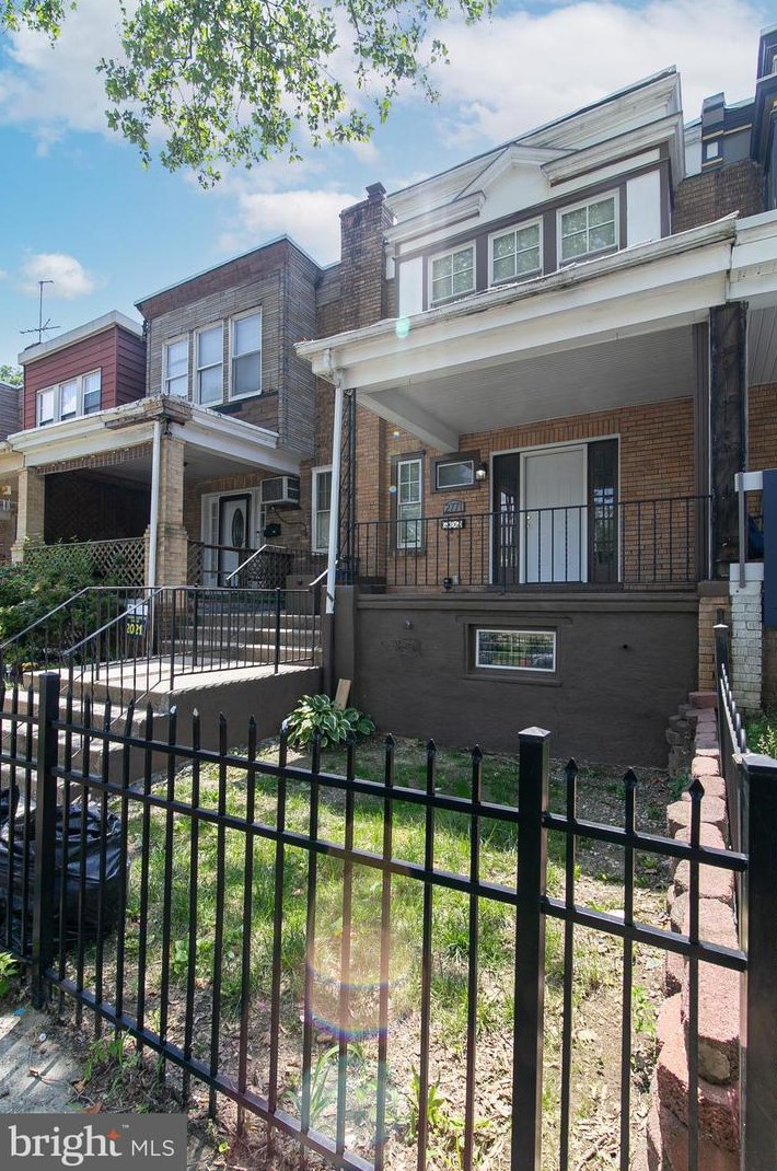 2771 Congress Rd, Camden NJ  08104-2907 exterior