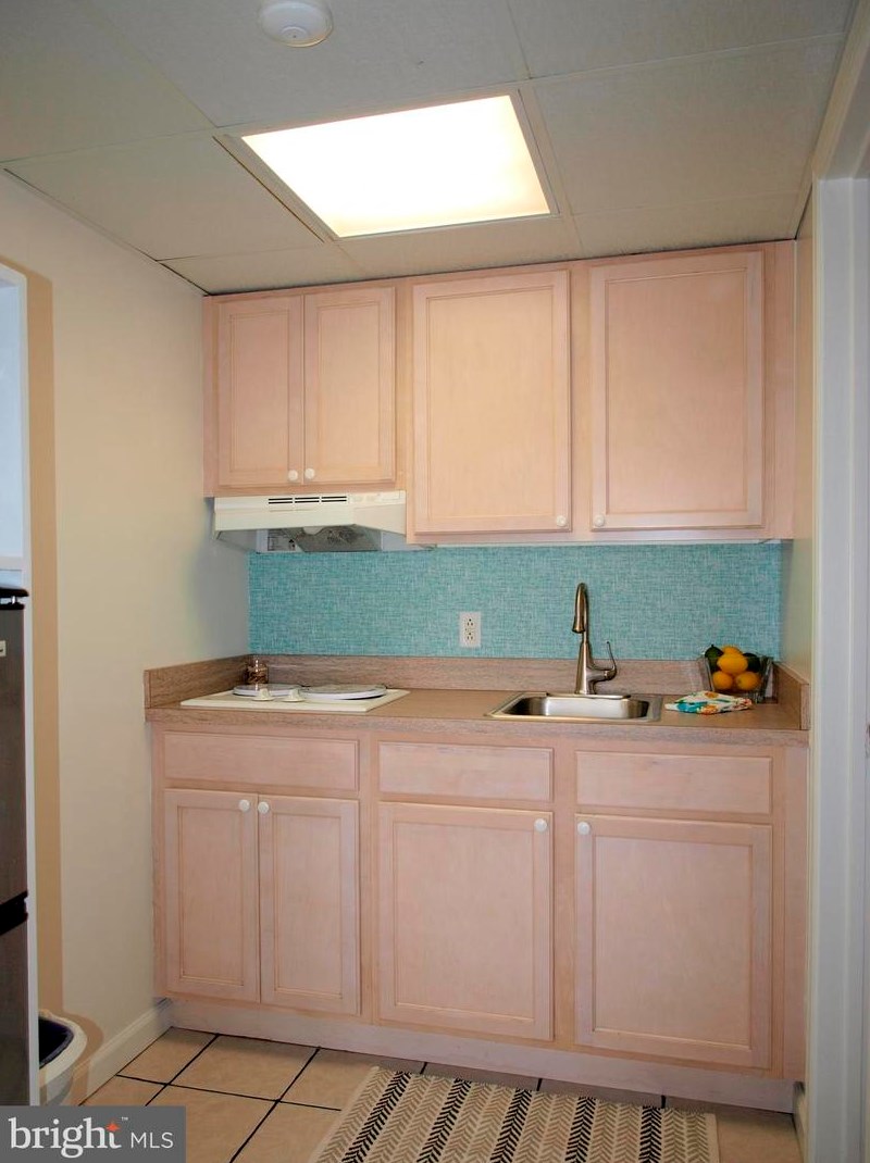 3408 Haven Ave, Ocean City NJ  08226-4331 exterior