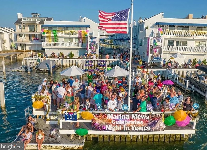 1128 Bay Ave, Ocean City NJ  08226-3300 exterior