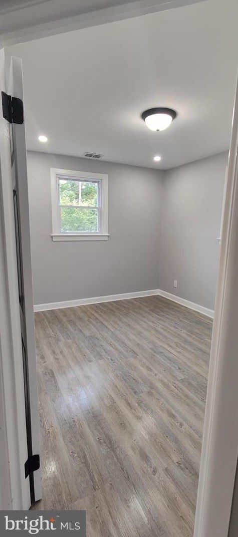 212 Langs Ave, Miami Beach NJ 08251-2225 exterior