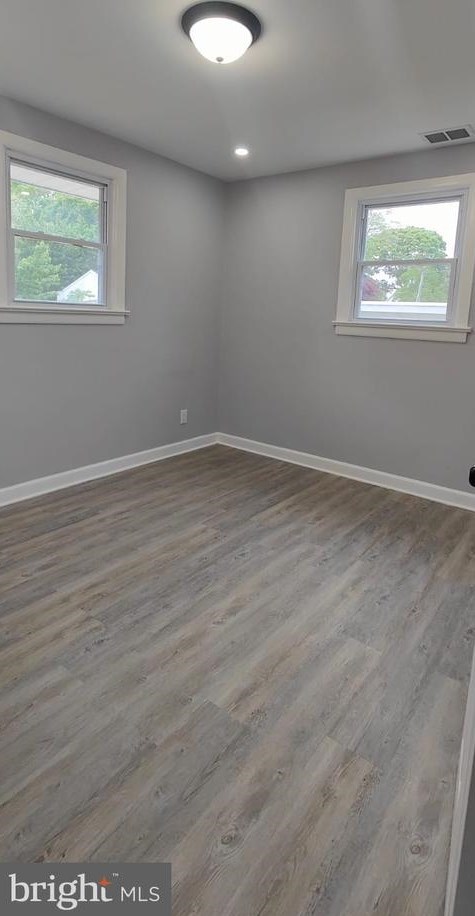 212 Langs Ave, Miami Beach NJ 08251-2225 exterior