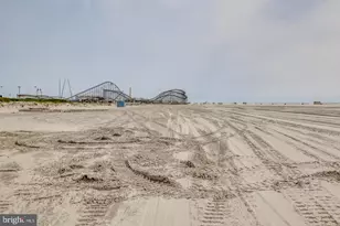 222 E Burk Ave, Wildwood, NJ 08260 - Photo 15
