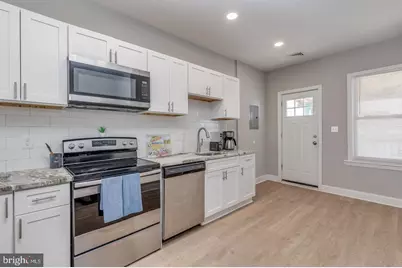 222 E Burk Avenue #4, Wildwood, NJ 08260 - Photo 9