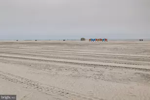 222 E Burk Ave, Wildwood, NJ 08260 - Photo 33