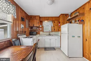 221 W 25th Ave, Wildwood, NJ 08260 - Photo 33