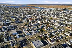 128 W Roberts Ave, Wildwood, NJ 08260 - Photo 57