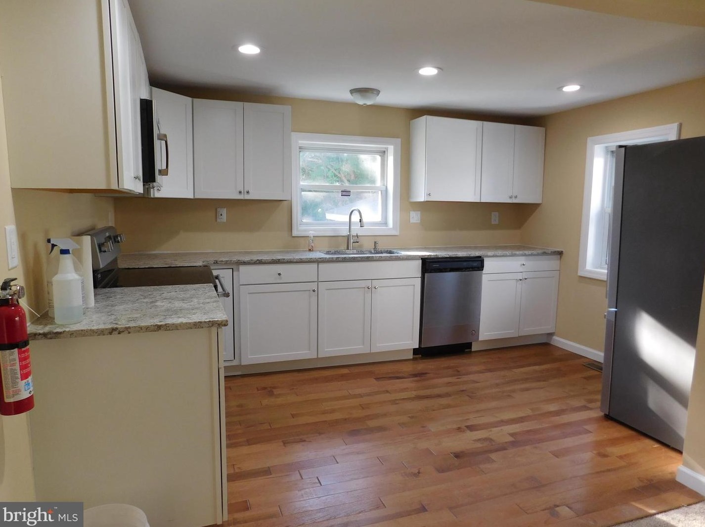 145 Stanger Ave, Aura NJ  08028-3402 exterior