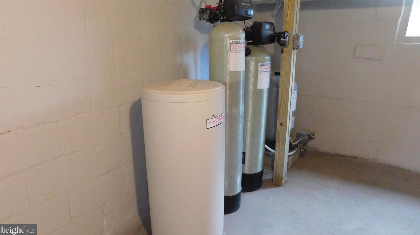 145 Stanger Ave, Aura NJ  08028-3402 exterior