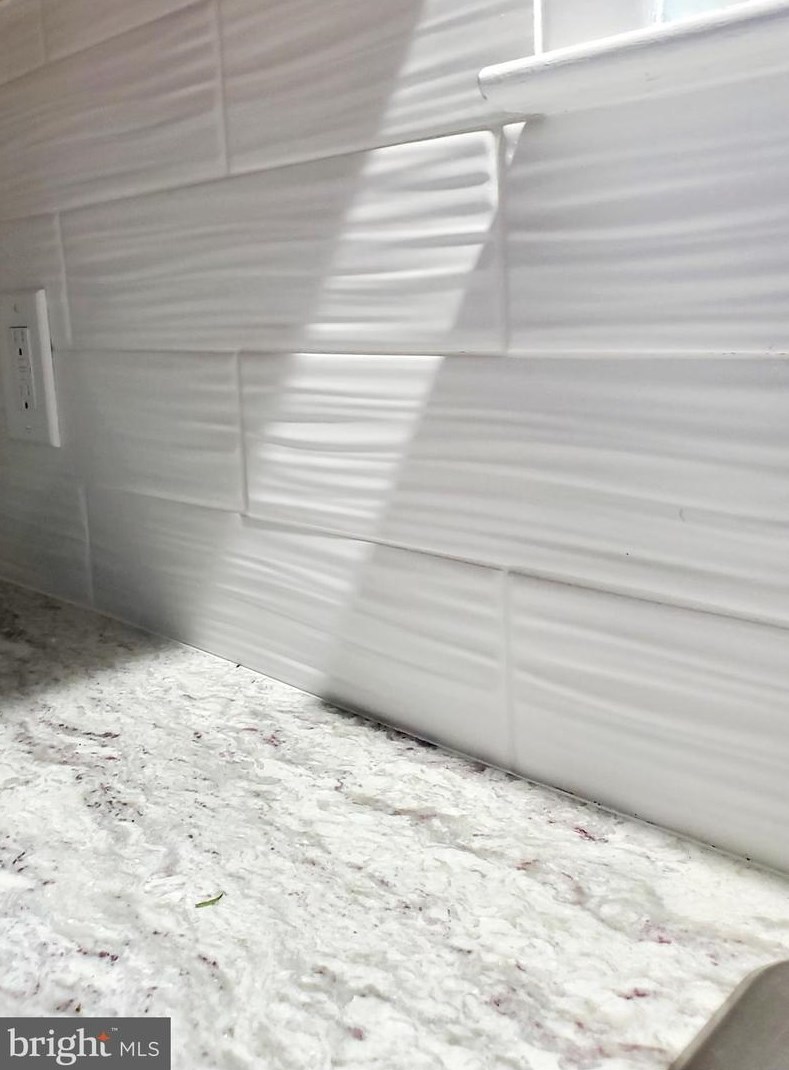 505 Spruce St, Aura NJ 08028-3346 exterior