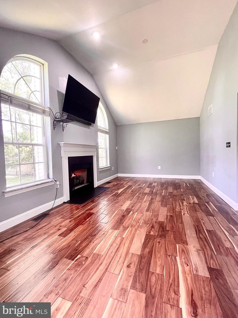 505 Spruce St, Aura NJ 08028-3346 exterior