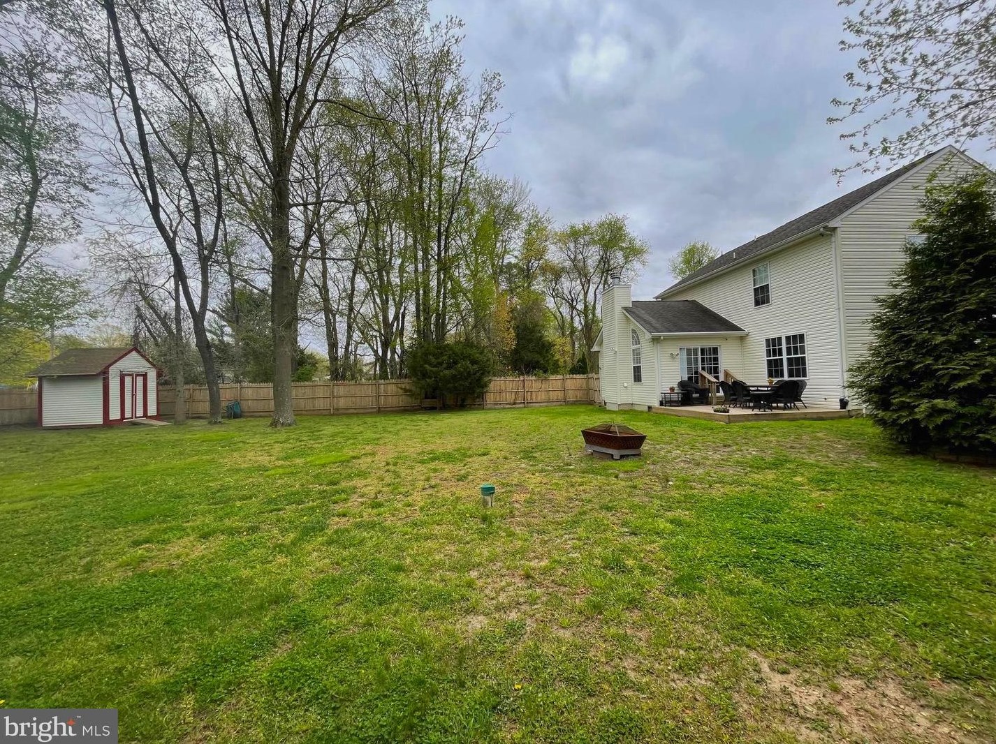 505 Spruce St, Aura NJ 08028-3346 exterior