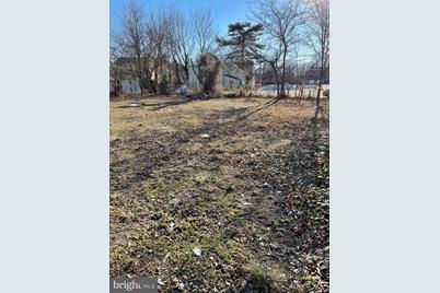 39 N Delsea Dr N, Glassboro, NJ 08028 - Photo 1