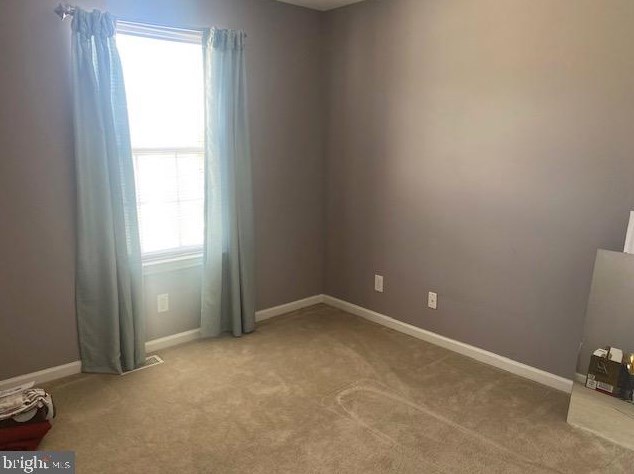 751 Elmhurst Pl, Aura NJ  08028-3013 exterior