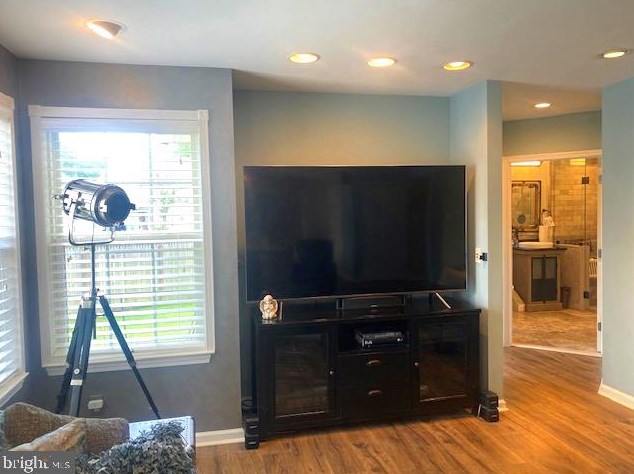 751 Elmhurst Pl, Aura NJ  08028-3013 exterior