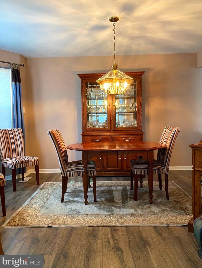 751 Elmhurst Pl, Aura NJ  08028-3013 exterior