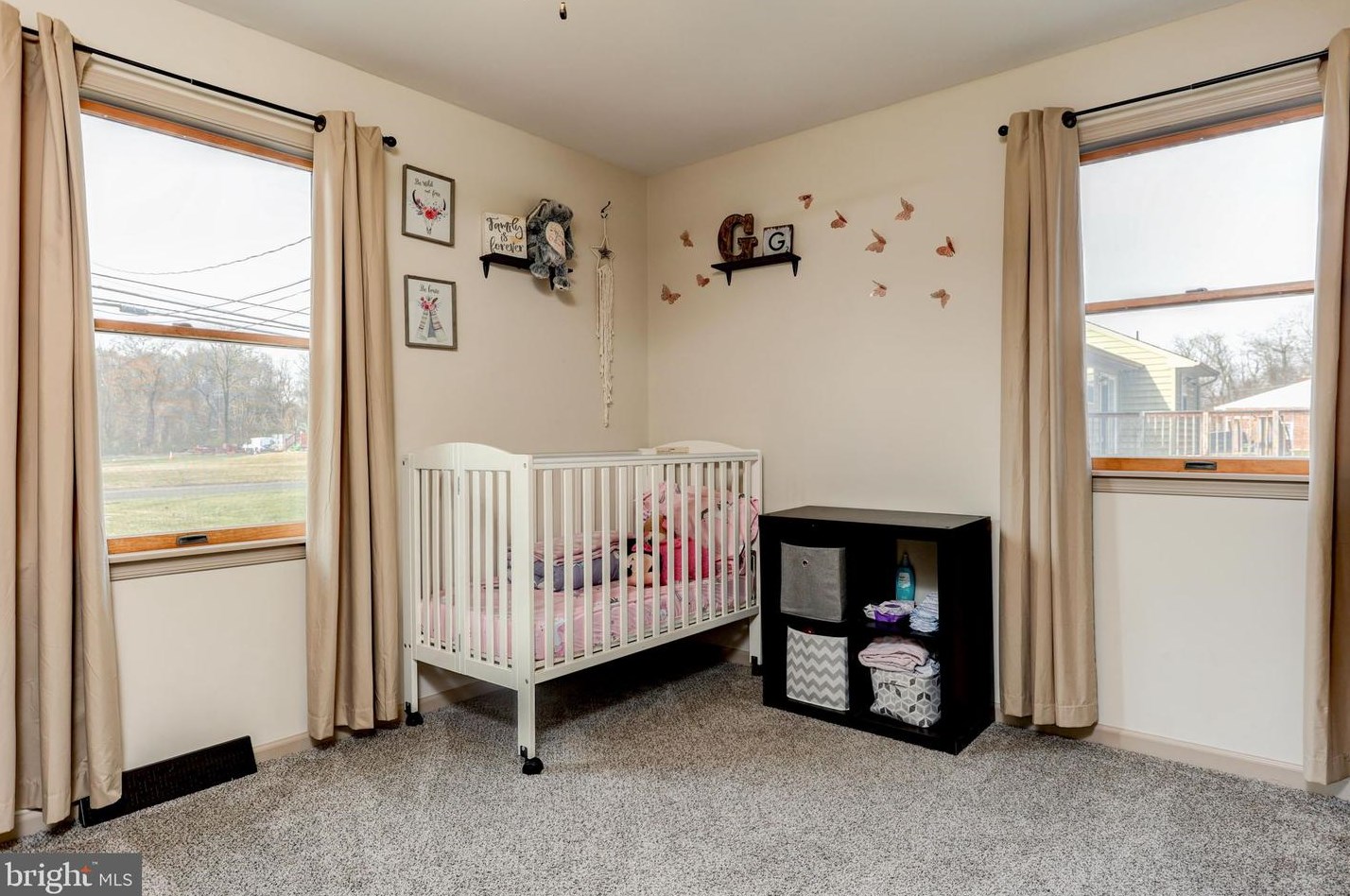 1710 Academy St, Aura NJ  08028-8372 exterior