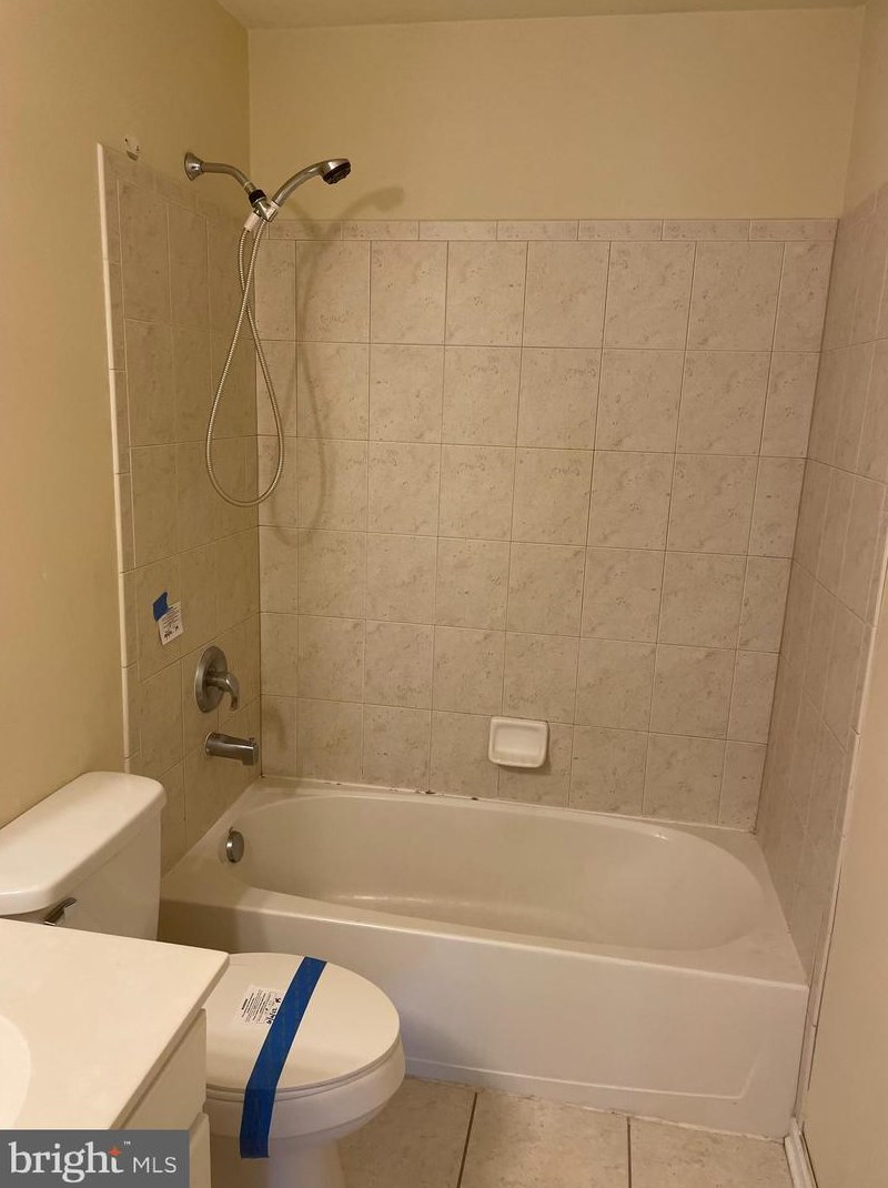 592 Forsythia Dr, Vineland NJ  08360-1801 exterior