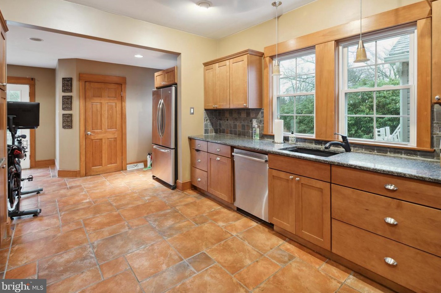 317 Swarthmore Rd, Aura NJ  08028-1537 exterior