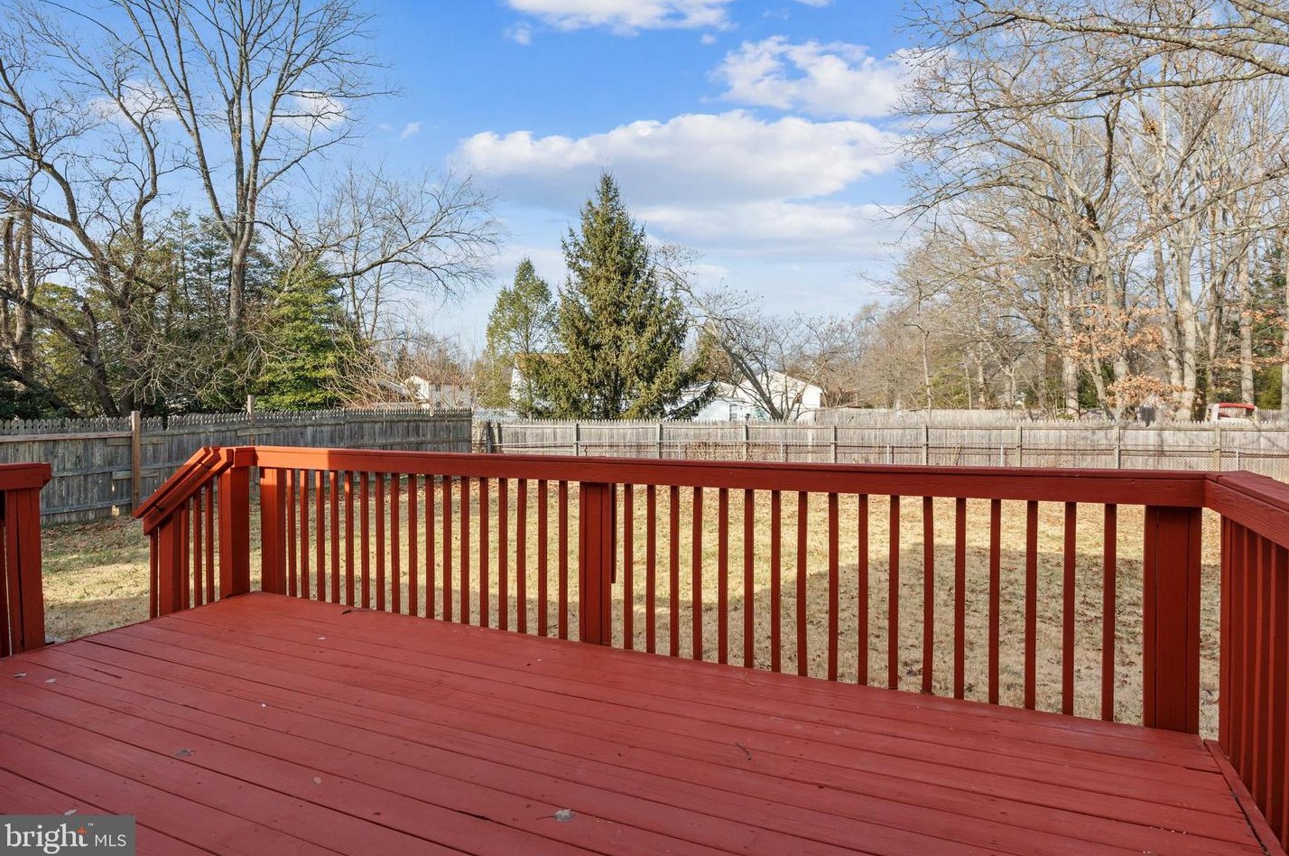 205 Dubois Rd, Aura NJ  08028-1224 exterior