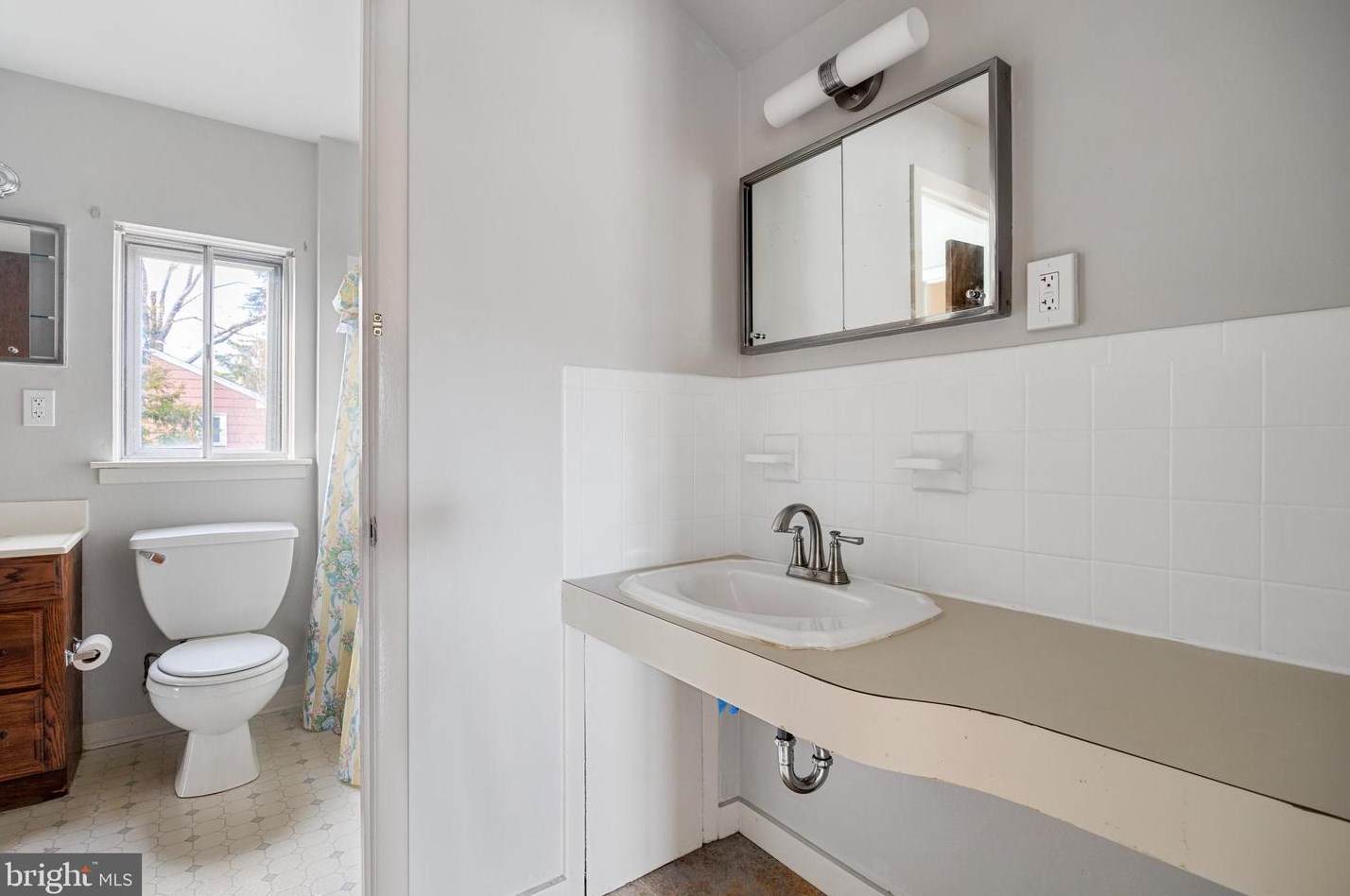 205 Dubois Rd, Aura NJ  08028-1224 exterior