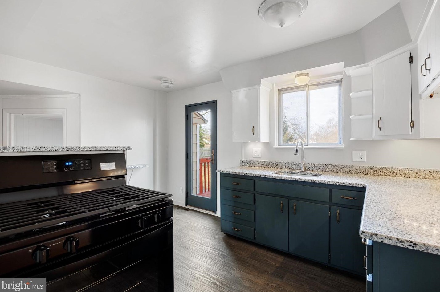 205 Dubois Rd, Aura NJ  08028-1224 exterior