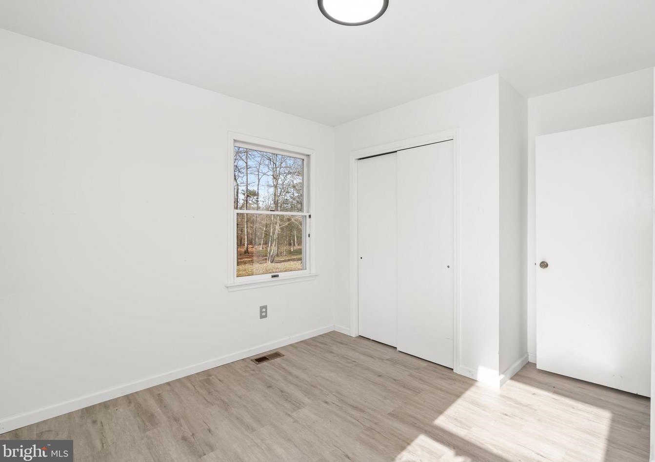 486 High St, Aura NJ  08028-2208 exterior