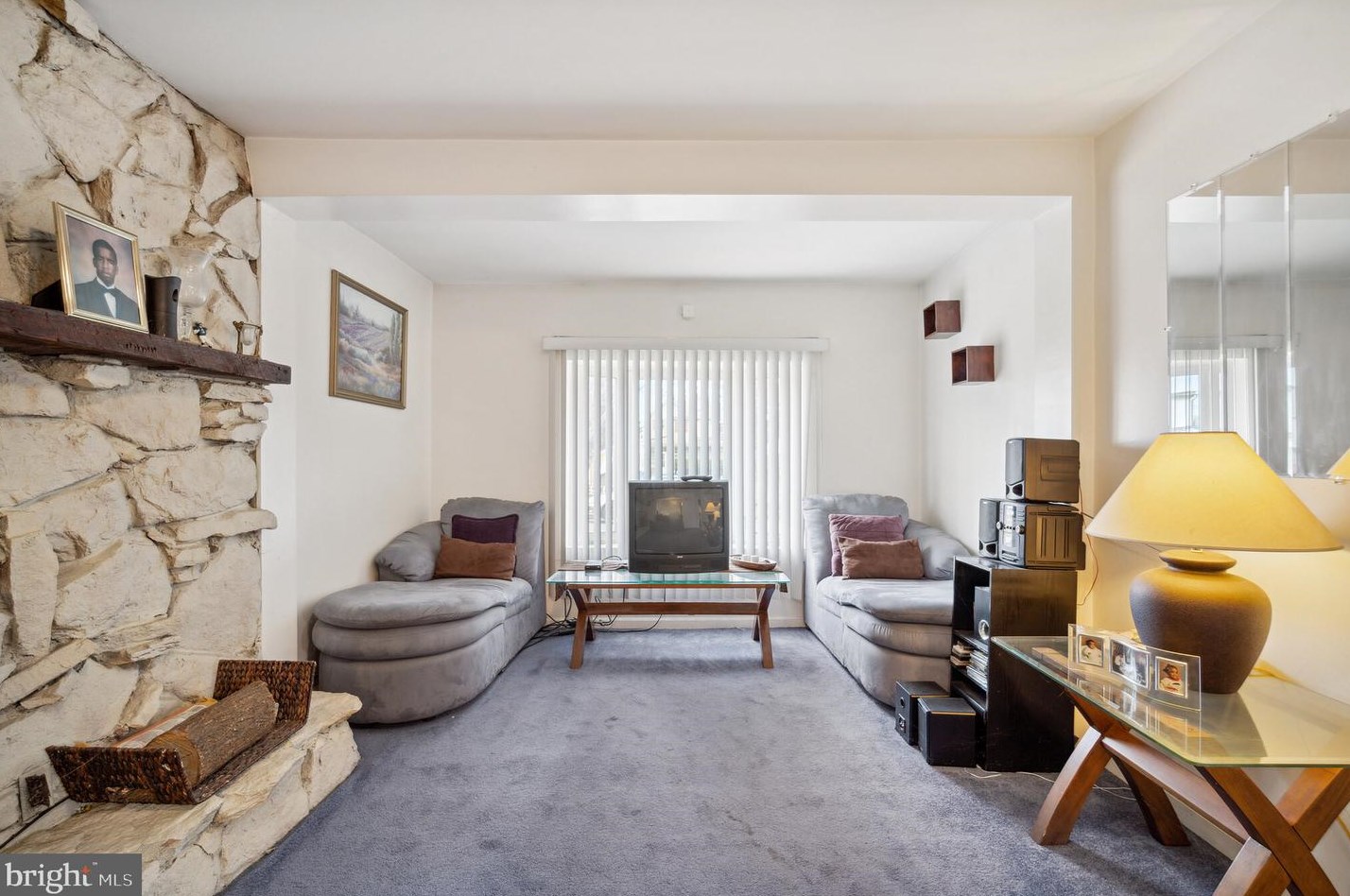 24 New St, West Deptford NJ  08093-1162 exterior