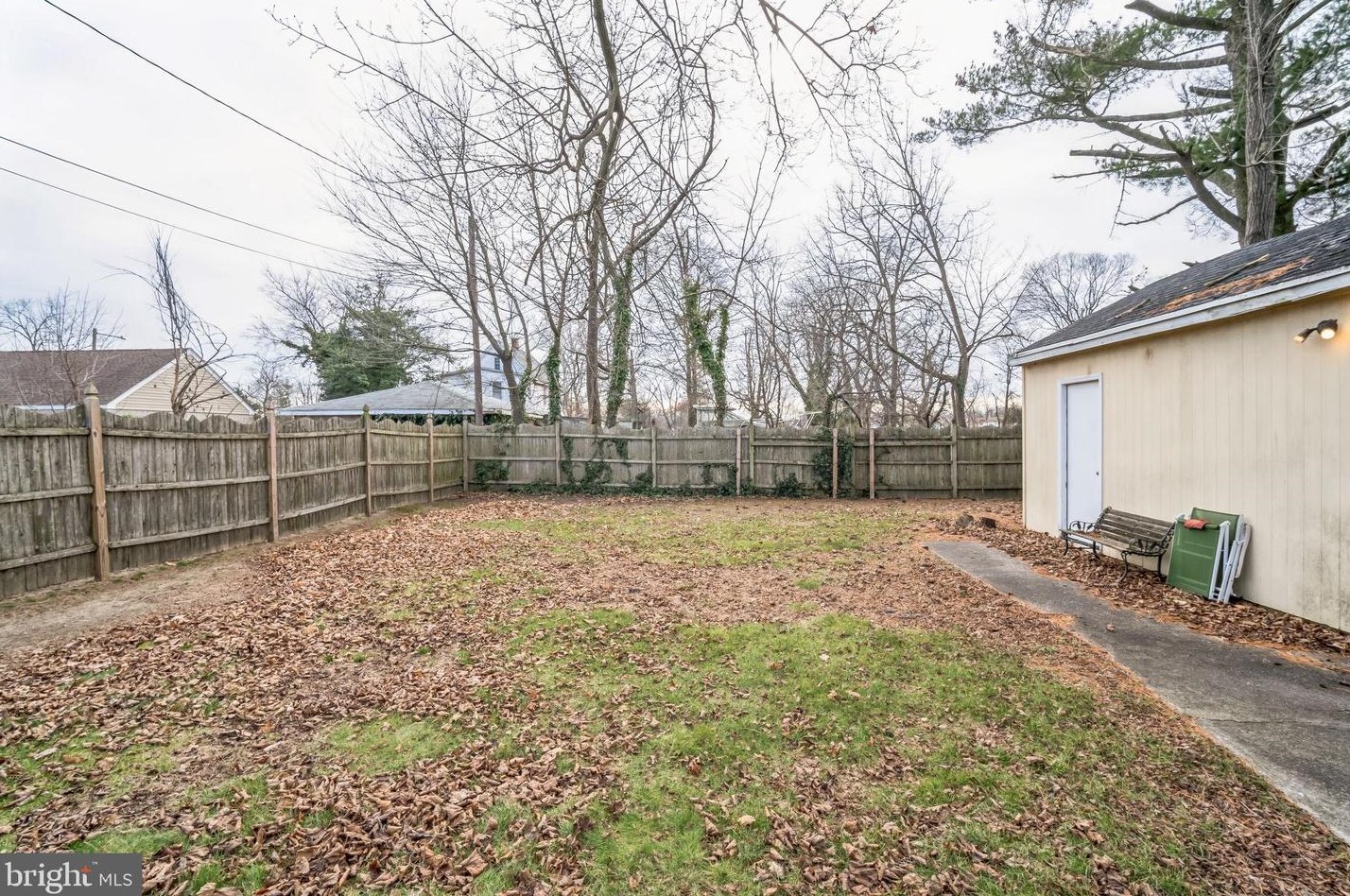 24 New St, West Deptford NJ  08093-1162 exterior