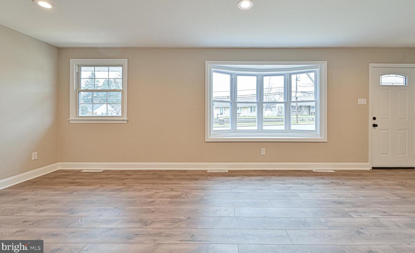 1208 Cedar Ave, Aura NJ  08028-1210 exterior