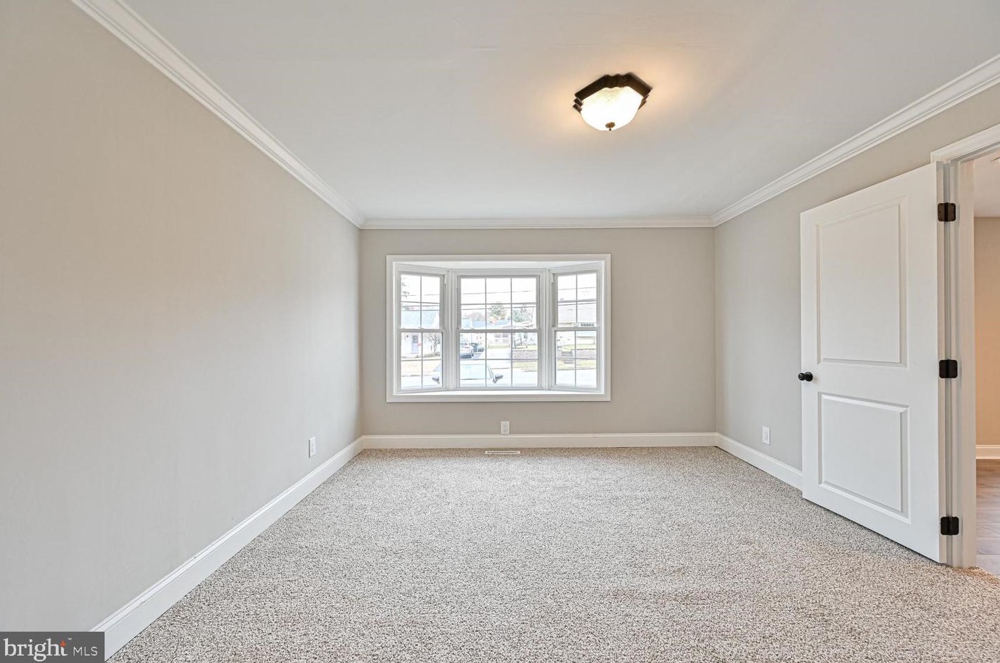 1208 Cedar Ave, Aura NJ  08028-1210 exterior