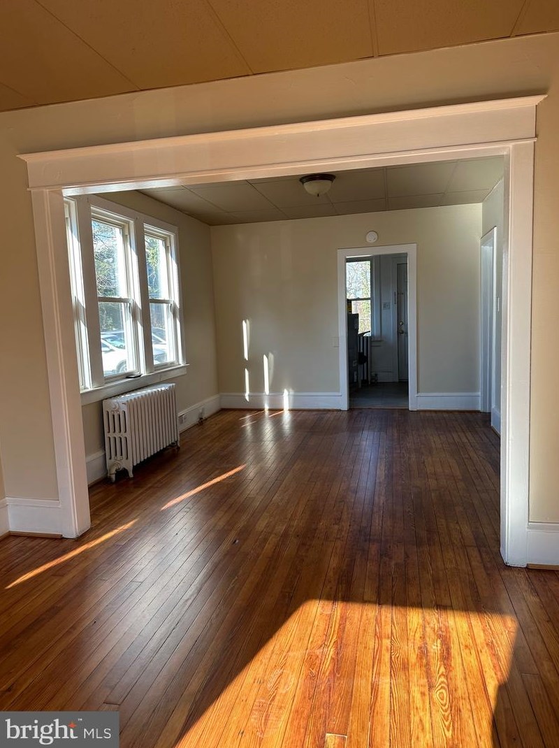 409 Victoria St, Aura NJ  08028-2246 exterior