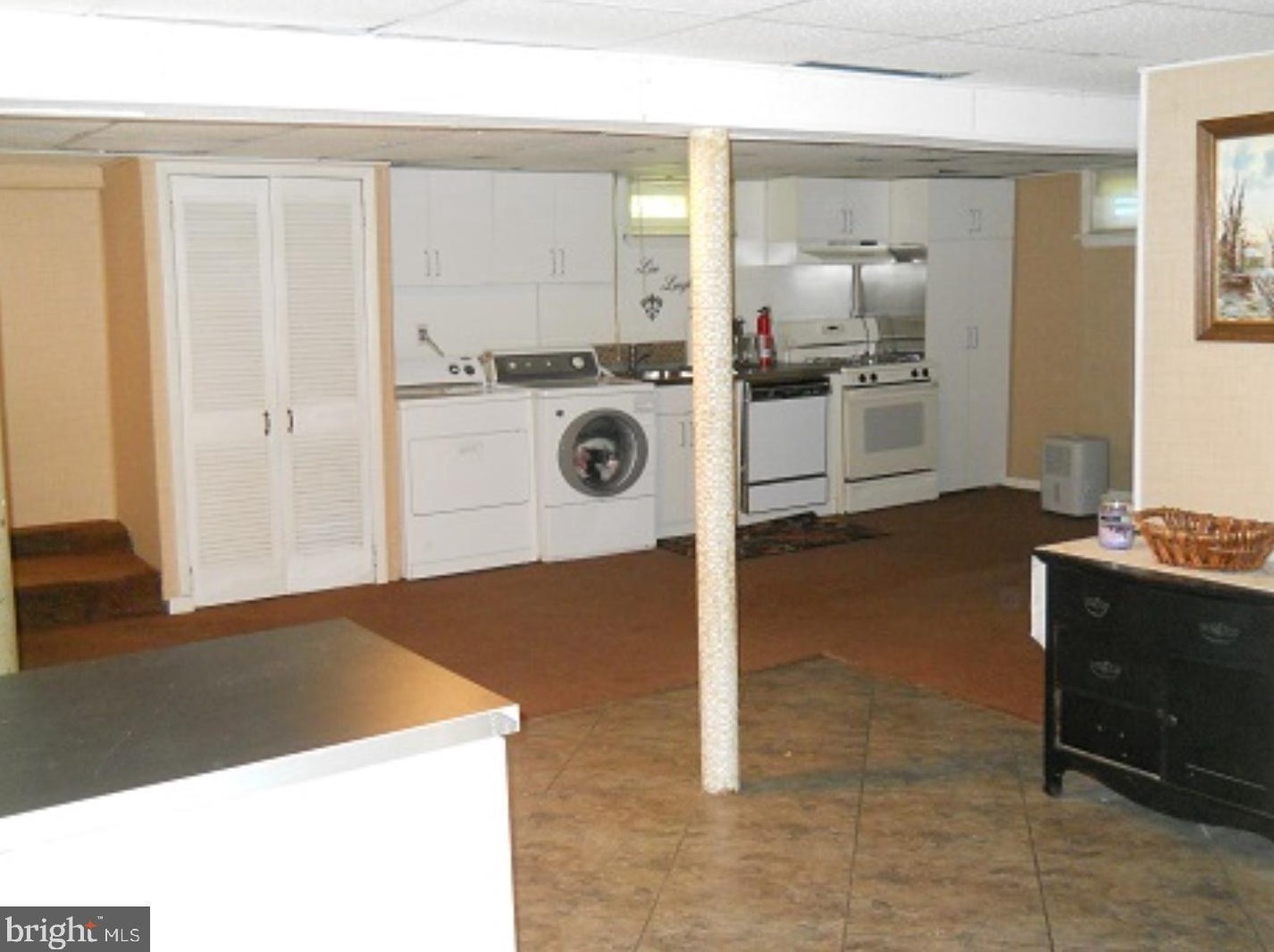 1 Cornell Rd, Aura NJ  08028-2109 exterior