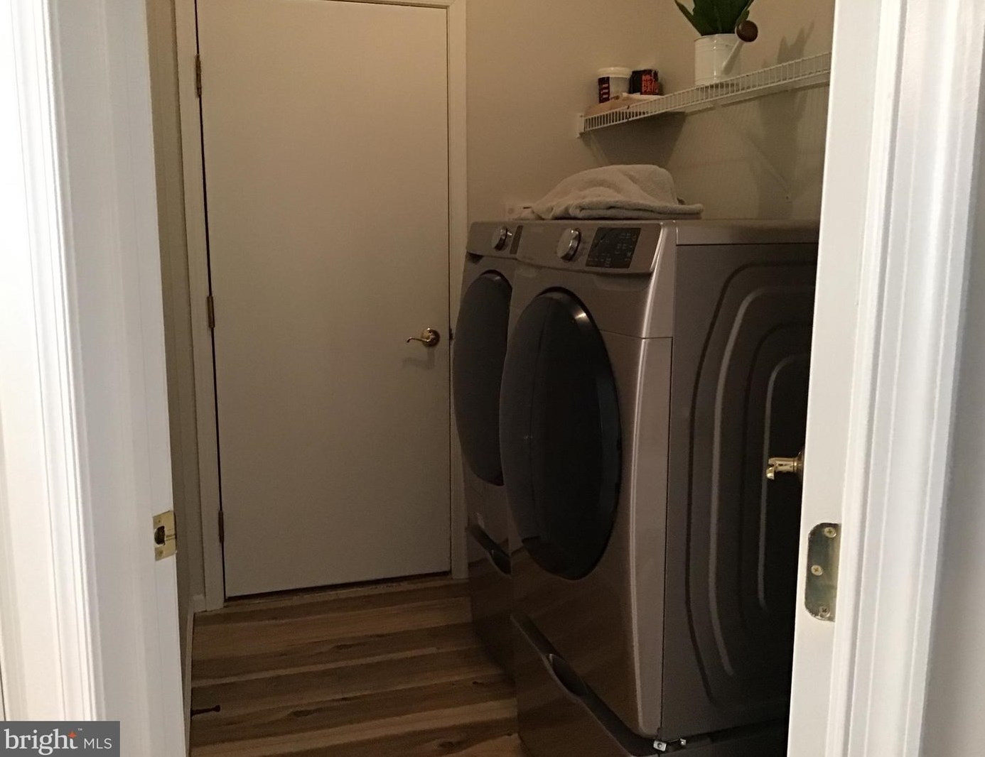 109 Heritage Loop, Aura NJ  08028-3281 exterior