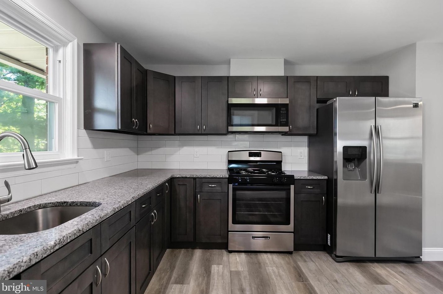 405 Hamilton Rd, Aura NJ  08028-1518 exterior