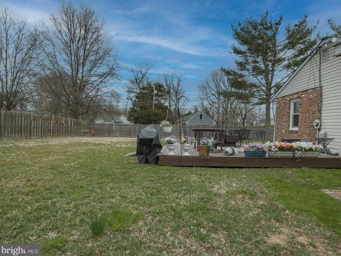 305 Wilson Ave, Aura NJ  08028-8350 exterior