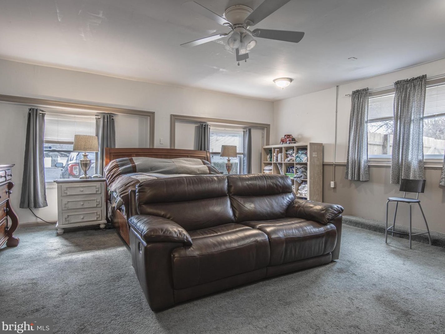 305 Wilson Ave, Aura NJ  08028-8350 exterior