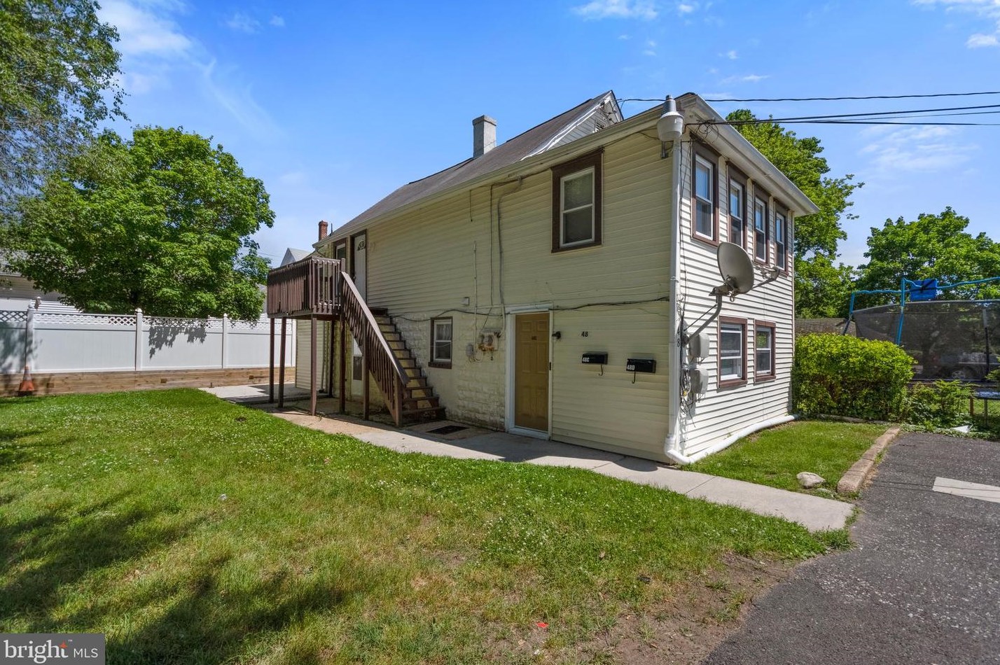 48 State St, Aura NJ  08028-1906 exterior