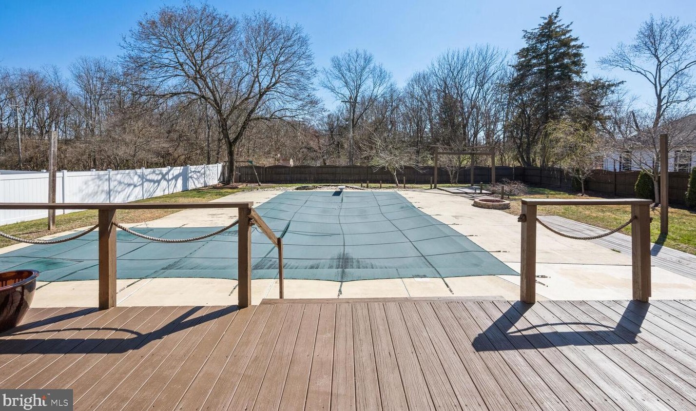 212 Truman Ave, Aura NJ  08028-3373 exterior