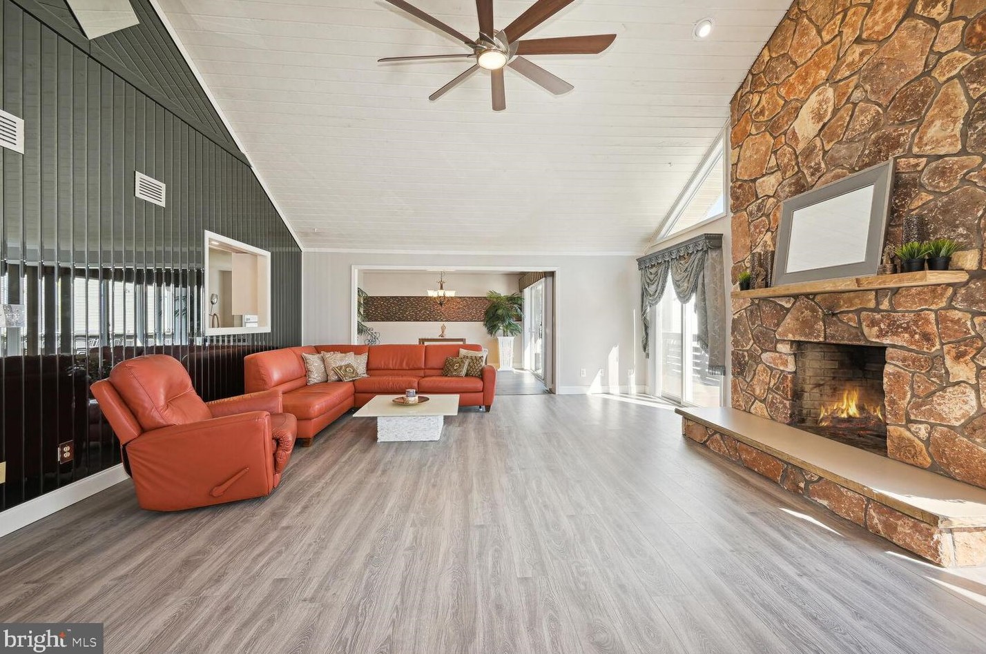 212 Truman Ave, Aura NJ  08028-3373 exterior