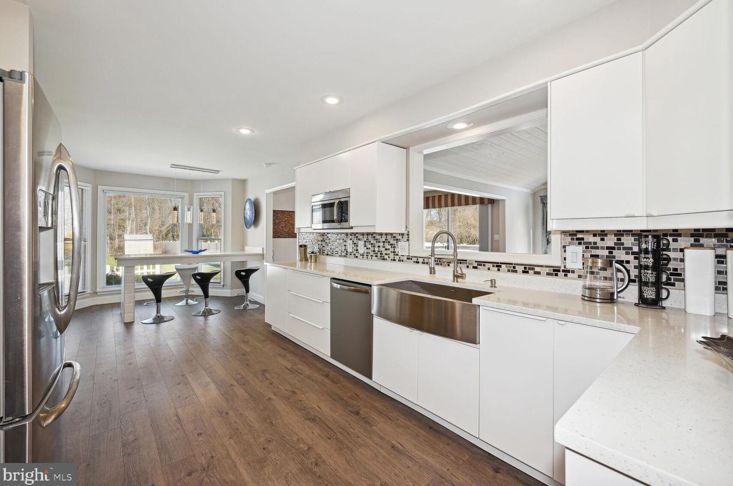 212 Truman Ave, Aura NJ  08028-3373 exterior