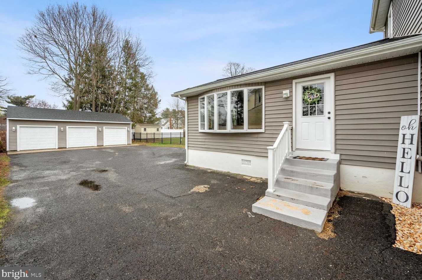 38 Evergreen Ave, Pitman NJ  08071-1109 exterior