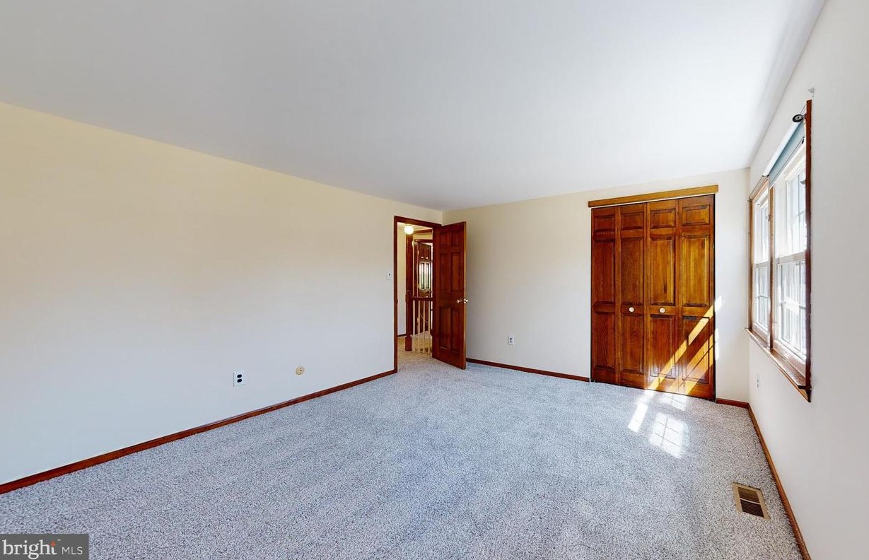 604 Pitman Ave, Pitman NJ  08071-1722 exterior