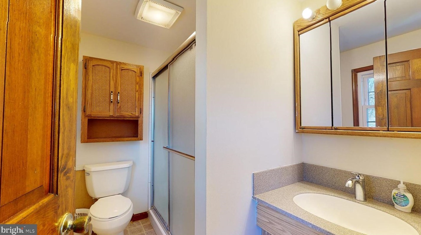 604 Pitman Ave, Pitman NJ  08071-1722 exterior