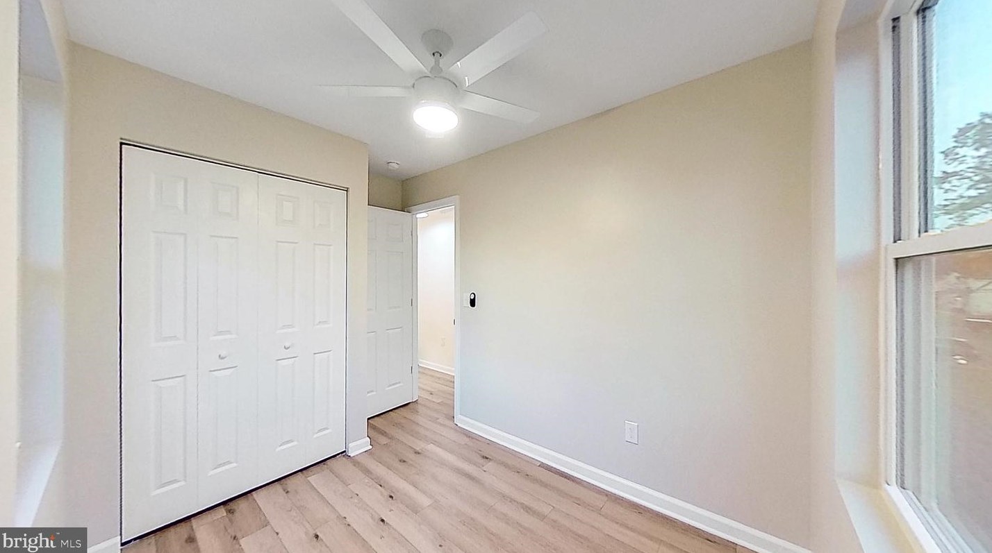 221 Truman Ave, Aura NJ  08028-3394 exterior