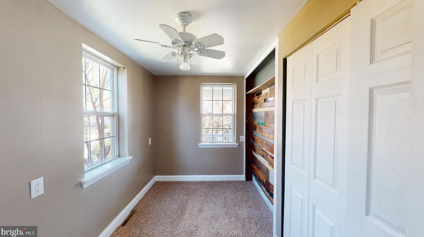 14 Brentwood Ave, Pitman NJ  08071-1205 exterior