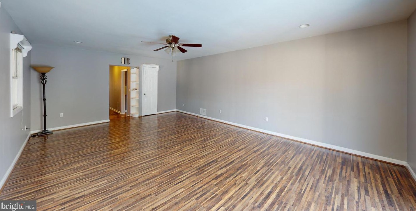14 Brentwood Ave, Pitman NJ  08071-1205 exterior