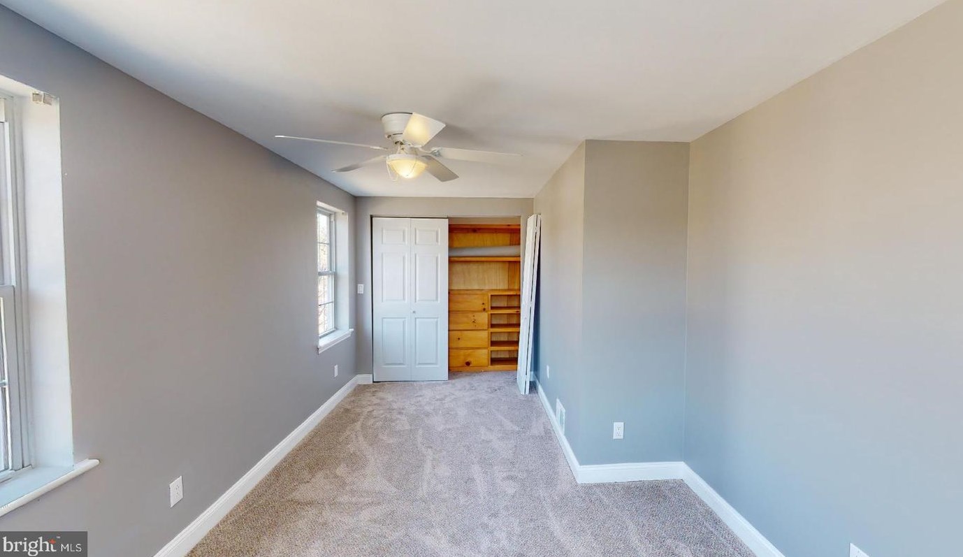 14 Brentwood Ave, Pitman NJ  08071-1205 exterior