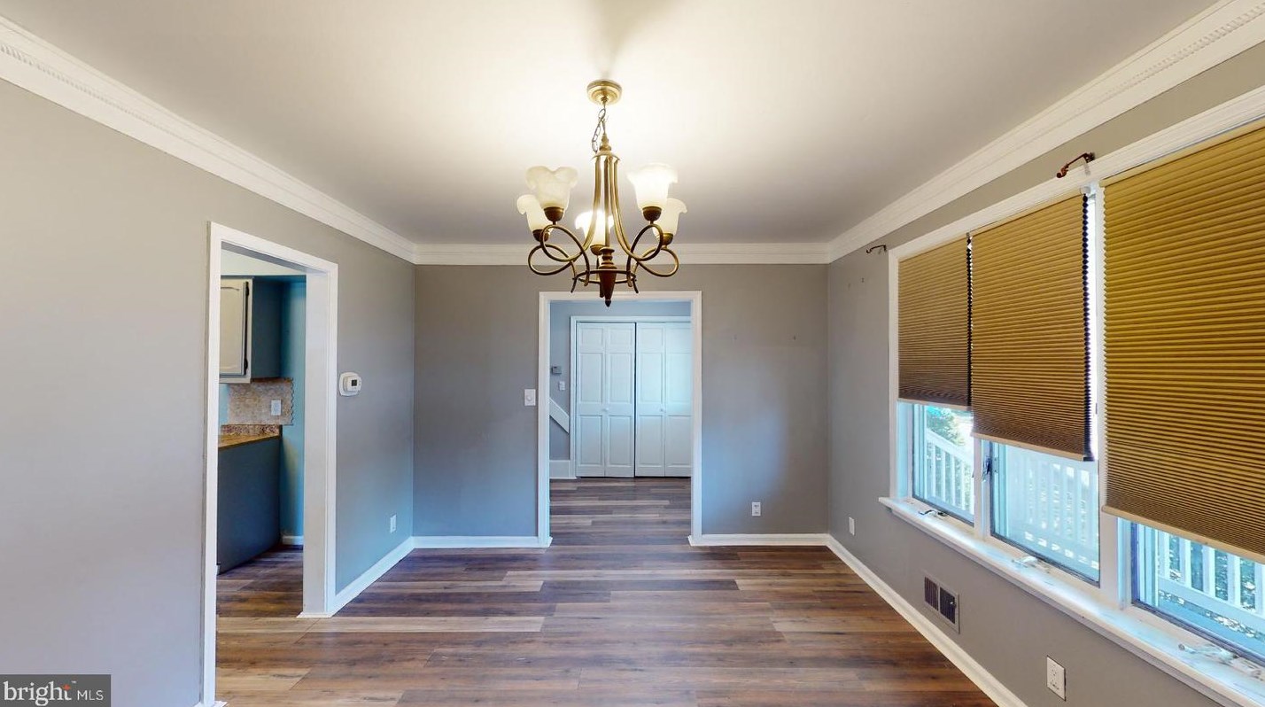 14 Brentwood Ave, Pitman NJ  08071-1205 exterior