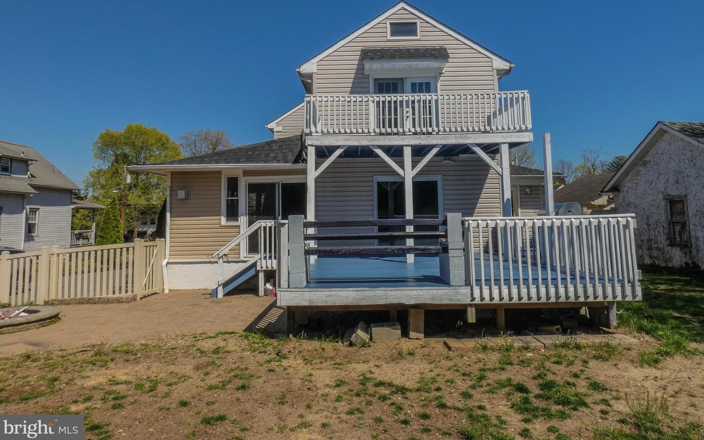 14 Brentwood Ave, Pitman NJ  08071-1205 exterior